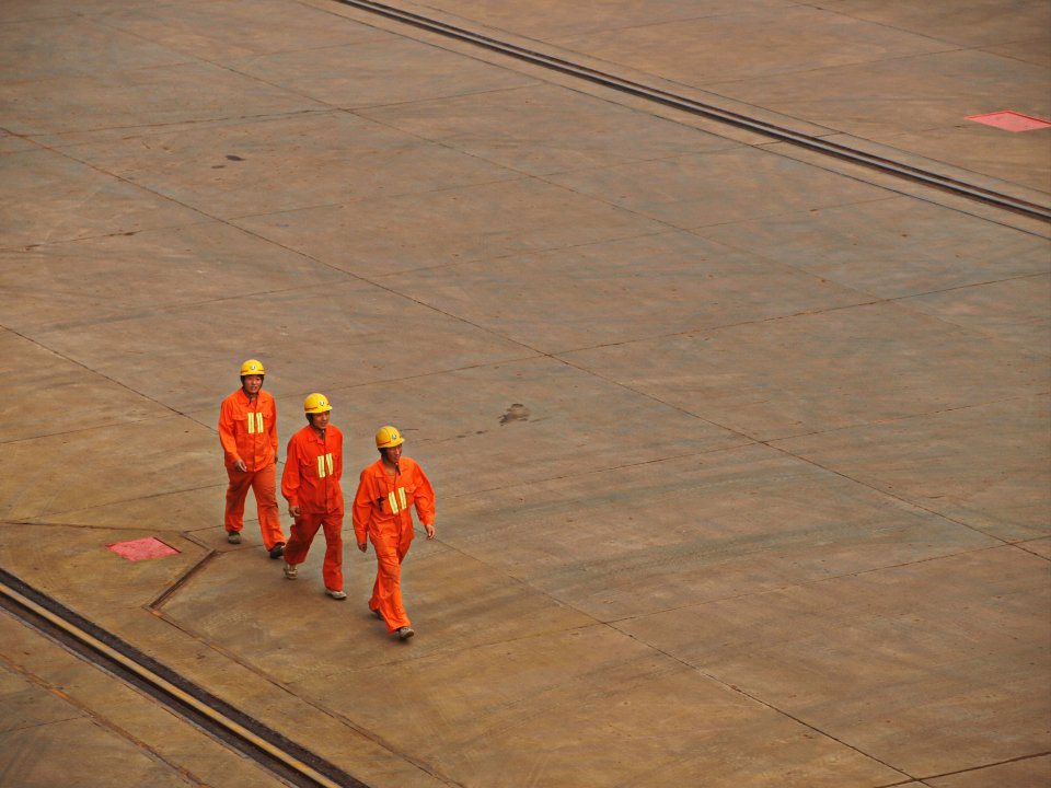 Casques de chantier de l équipe